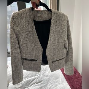 Cropped Tweed Blazer